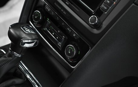 Skoda Superb III рестайлинг, 2012 год, 1 195 000 рублей, 11 фотография