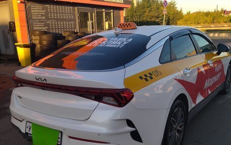 KIA K5, 2021 год, 1 550 000 рублей, 2 фотография