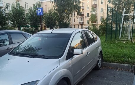 Ford Focus II рестайлинг, 2007 год, 700 000 рублей, 2 фотография