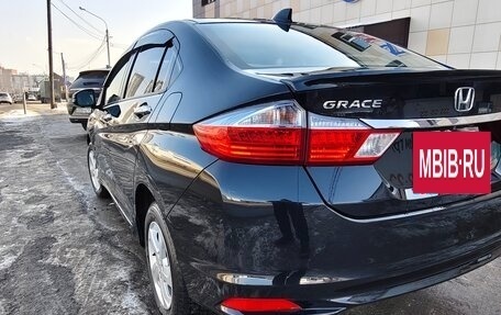 Honda Grace I, 2015 год, 1 350 000 рублей, 4 фотография