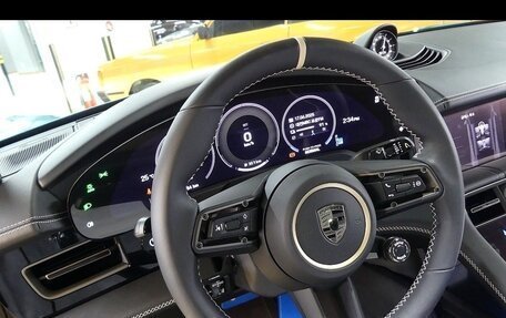 Porsche Taycan I, 2025 год, 27 900 000 рублей, 9 фотография