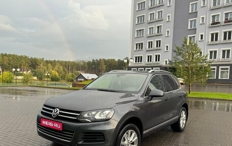 Volkswagen Touareg III, 2012 год, 2 100 000 рублей, 1 фотография