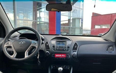 Hyundai ix35 I рестайлинг, 2014 год, 1 250 000 рублей, 14 фотография