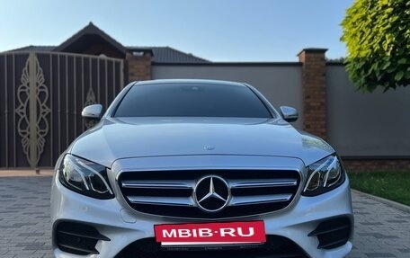 Mercedes-Benz E-Класс, 2016 год, 2 850 000 рублей, 4 фотография