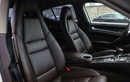 Porsche Panamera II рестайлинг, 2013 год, 2 699 000 рублей, 17 фотография