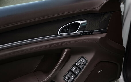 Porsche Panamera II рестайлинг, 2013 год, 2 699 000 рублей, 27 фотография