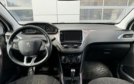 Peugeot 2008 II, 2014 год, 849 000 рублей, 7 фотография