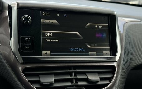 Peugeot 2008 II, 2014 год, 849 000 рублей, 10 фотография