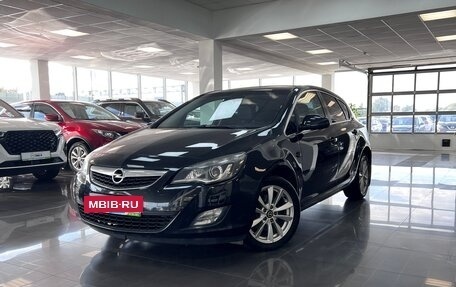Opel Astra J, 2011 год, 795 000 рублей, 3 фотография