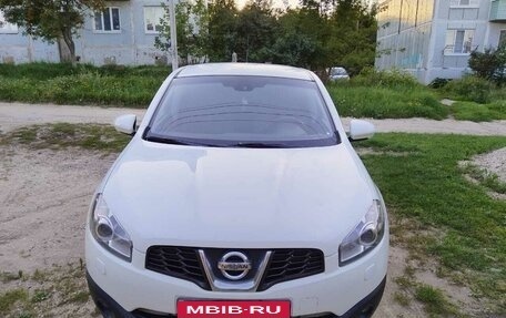 Nissan Qashqai, 2011 год, 970 000 рублей, 2 фотография
