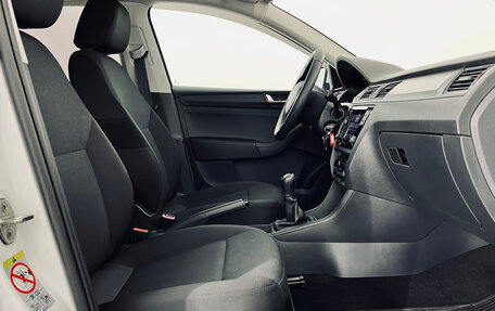 Skoda Rapid I, 2019 год, 1 370 000 рублей, 14 фотография