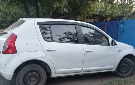 Renault Sandero I, 2012 год, 320 000 рублей, 5 фотография