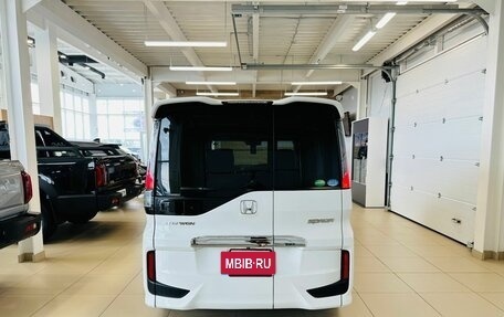 Honda Stepwgn IV, 2017 год, 2 449 000 рублей, 5 фотография