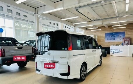 Honda Stepwgn IV, 2017 год, 2 449 000 рублей, 6 фотография