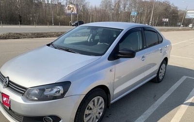 Volkswagen Polo VI (EU Market), 2014 год, 750 000 рублей, 1 фотография