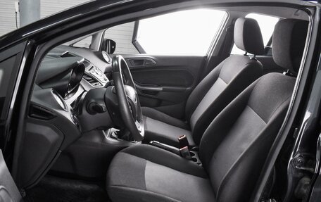 Ford Fiesta, 2015 год, 848 000 рублей, 10 фотография