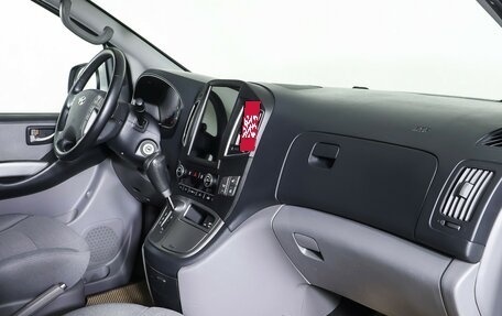 Hyundai H-1 II рестайлинг, 2019 год, 2 684 000 рублей, 11 фотография