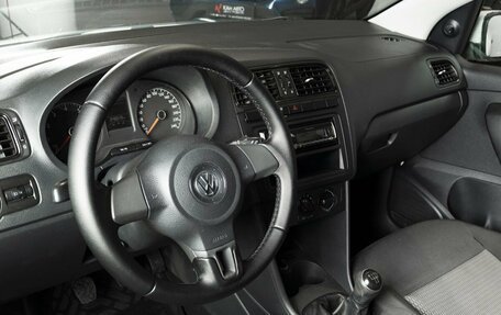 Volkswagen Polo VI (EU Market), 2014 год, 499 000 рублей, 3 фотография
