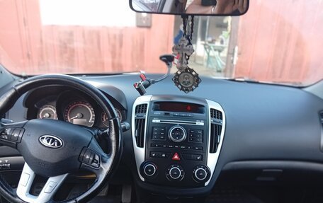 KIA cee'd I рестайлинг, 2010 год, 760 000 рублей, 8 фотография