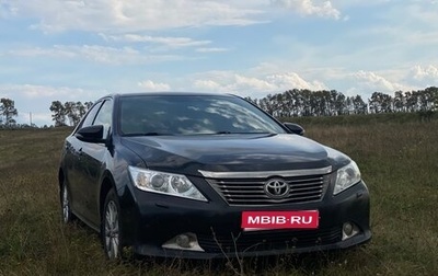 Toyota Camry, 2014 год, 1 780 000 рублей, 1 фотография