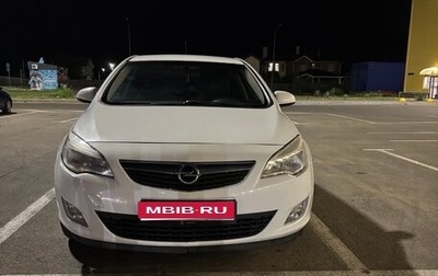 Opel Astra J, 2012 год, 585 000 рублей, 1 фотография