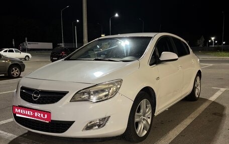 Opel Astra J, 2012 год, 585 000 рублей, 3 фотография
