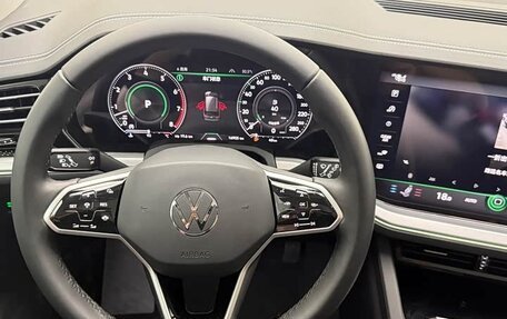 Volkswagen Touareg III, 2021 год, 5 570 000 рублей, 8 фотография