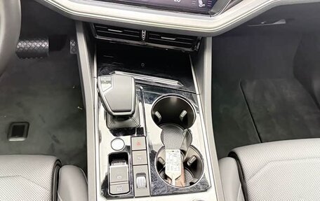 Volkswagen Touareg III, 2021 год, 5 570 000 рублей, 13 фотография