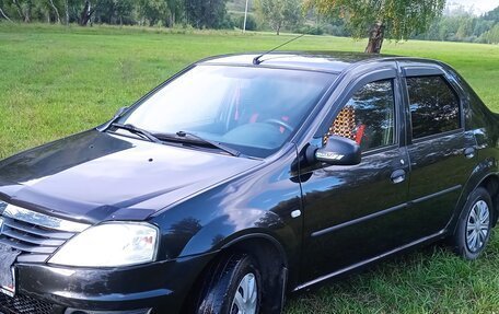 Renault Logan I, 2010 год, 400 000 рублей, 3 фотография
