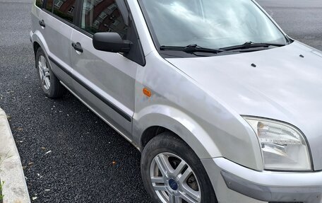 Ford Fusion I, 2005 год, 360 000 рублей, 3 фотография