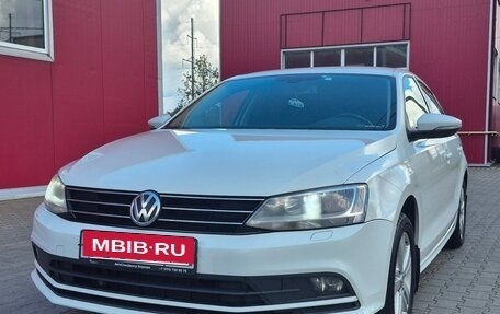 Volkswagen Jetta VI, 2016 год, 1 200 000 рублей, 2 фотография