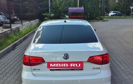Volkswagen Jetta VI, 2016 год, 1 200 000 рублей, 8 фотография
