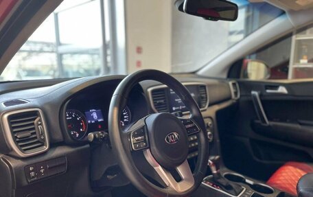 KIA Sportage IV рестайлинг, 2020 год, 2 100 000 рублей, 8 фотография