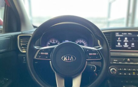 KIA Sportage IV рестайлинг, 2020 год, 2 100 000 рублей, 12 фотография
