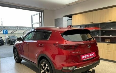 KIA Sportage IV рестайлинг, 2020 год, 2 100 000 рублей, 6 фотография