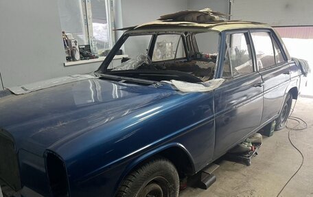 Mercedes-Benz W115, 1976 год, 150 000 рублей, 1 фотография