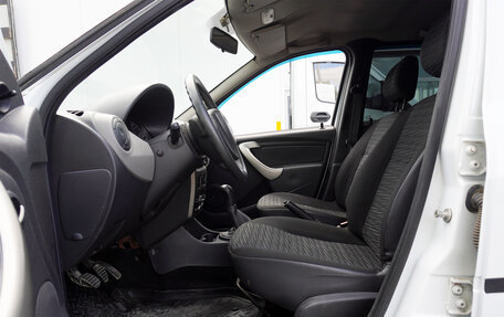 Renault Logan I, 2011 год, 375 000 рублей, 9 фотография