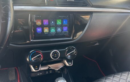 KIA Rio IV, 2018 год, 1 400 000 рублей, 13 фотография