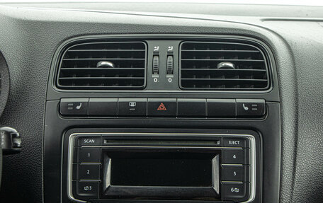 Volkswagen Polo VI (EU Market), 2013 год, 629 000 рублей, 14 фотография