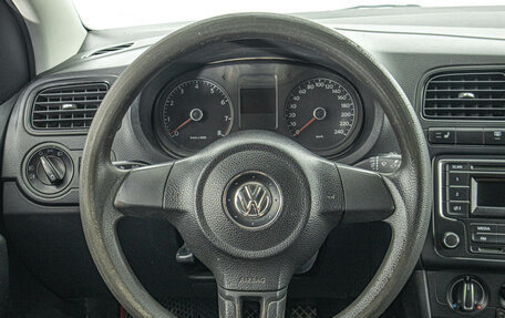 Volkswagen Polo VI (EU Market), 2013 год, 629 000 рублей, 17 фотография