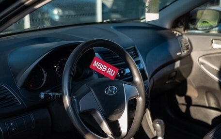 Hyundai Solaris II рестайлинг, 2015 год, 850 000 рублей, 11 фотография
