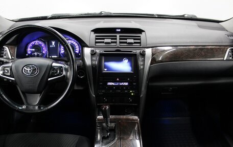 Toyota Camry, 2015 год, 2 090 000 рублей, 9 фотография