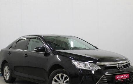 Toyota Camry, 2015 год, 2 090 000 рублей, 3 фотография