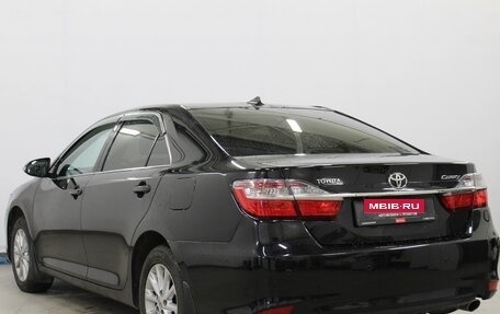 Toyota Camry, 2015 год, 2 090 000 рублей, 6 фотография