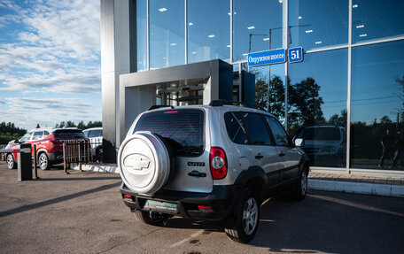 Chevrolet Niva I рестайлинг, 2009 год, 350 000 рублей, 7 фотография