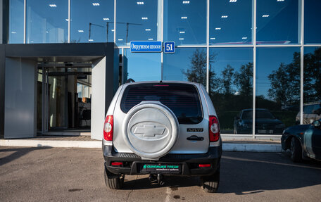 Chevrolet Niva I рестайлинг, 2009 год, 350 000 рублей, 6 фотография
