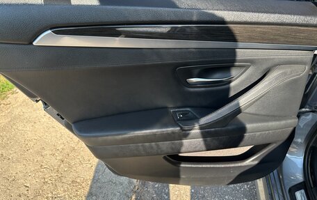BMW 5 серия, 2010 год, 1 499 999 рублей, 12 фотография