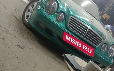 Mercedes-Benz CLK-Класс, 1999 год, 600 000 рублей, 5 фотография