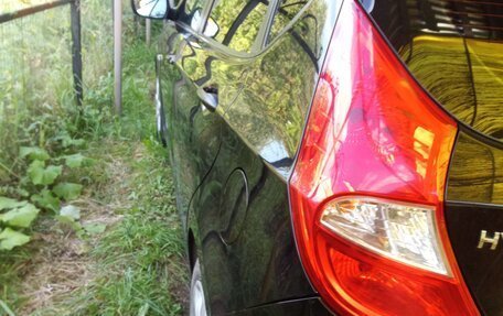 Hyundai Solaris II рестайлинг, 2012 год, 900 000 рублей, 8 фотография