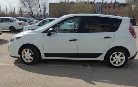 Renault Scenic III, 2011 год, 600 000 рублей, 3 фотография